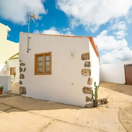 La Casa Del Bisa Semesterbostad Genovés