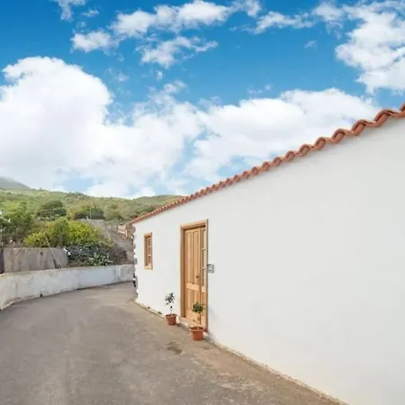 La Casa Del Bisa Holiday home Genoves