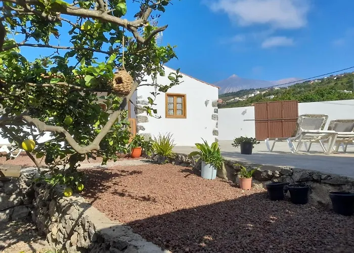 La Casa Del Bisa * Genovés